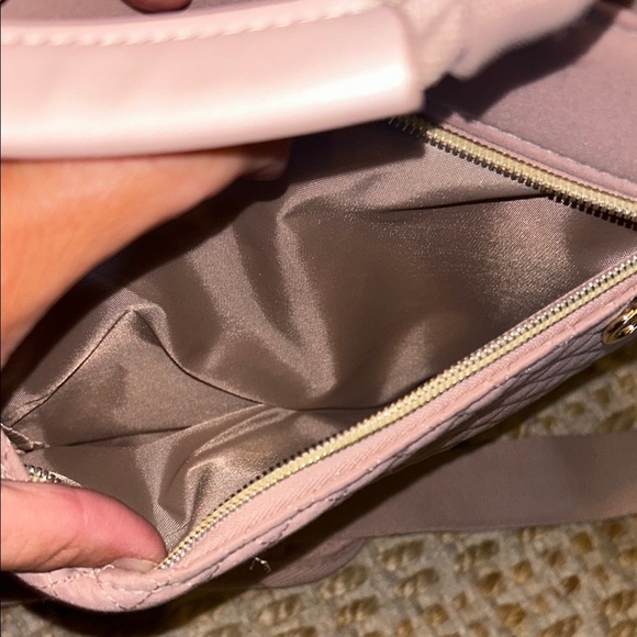 Blush Quilted Laptop Bag - Picture 7 of 10